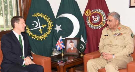 Newly-appointed British High Commissioner calls on COAS Bajwa