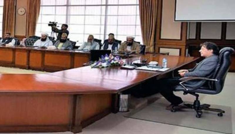 Ulema in meeting with PM Imran endorse govt's strategy on COVID-19