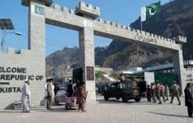 Pakistan reopens Chaman, Torkham border with Afghanistan