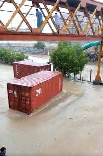 Streets, underpasses submerged as heavy rains lash Karachi