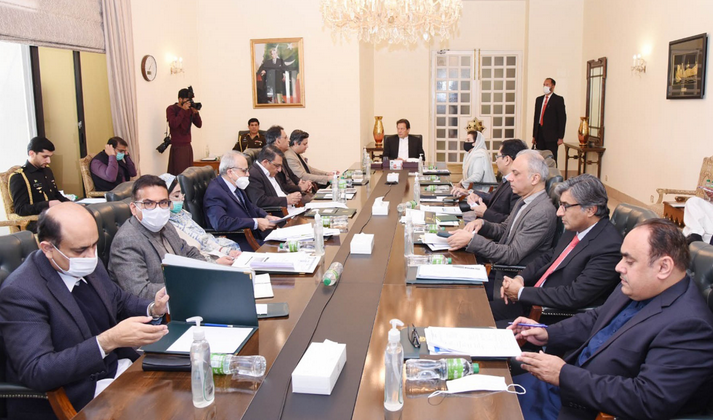 PM Imran directs to expedite pace of work on Sindh Development Plan projects