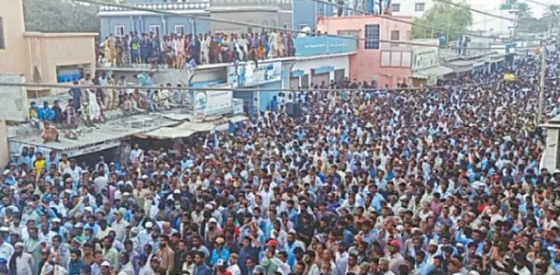 Gwadar residents end protest after successful negotiations with government