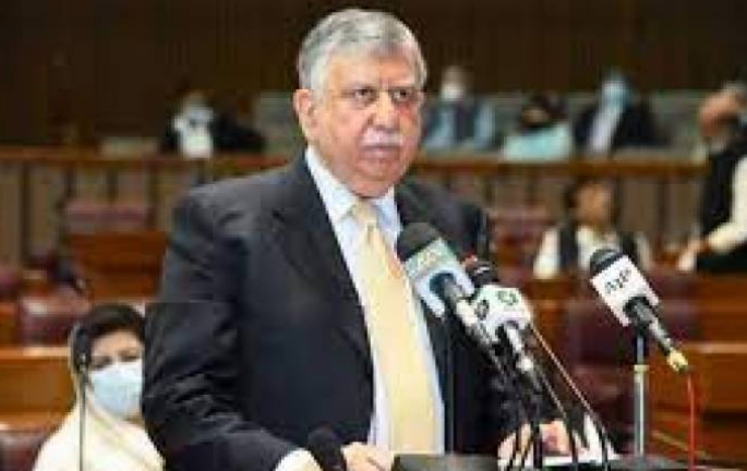Pakistan to start using Saudi oil facility from March: Tarin informs Senate