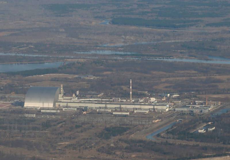 Russian forces seize Chernobyl plant, advance on Kyiv