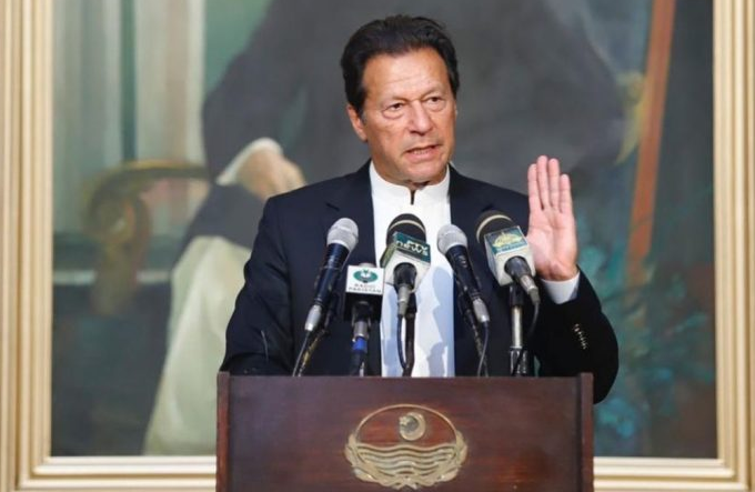 Industrial package to provide incentives for investment: PM Imran