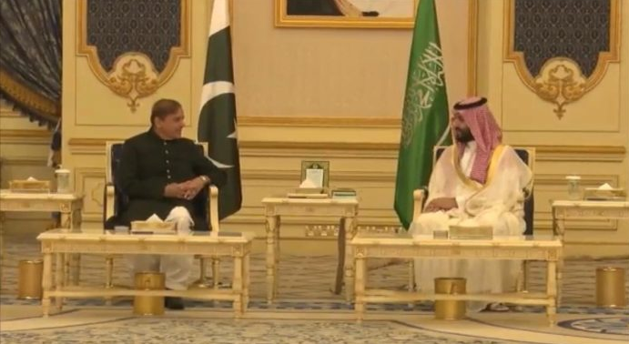 PM Shehbaz meets Saudi Crown Prince Mohammad Bin Salman