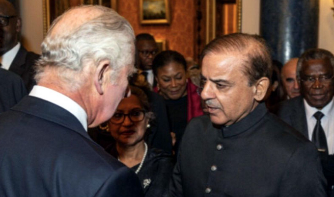 PM Shehbaz meets King Charles III, condoles Queen Elizabeth's death