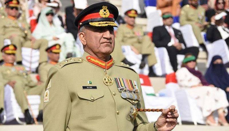 COAS Bajwa directs troops to stay focused on professional duties in serving nation