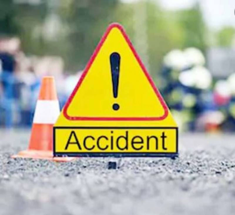 At least 8 killed, several injured in Rajanpur road accident 