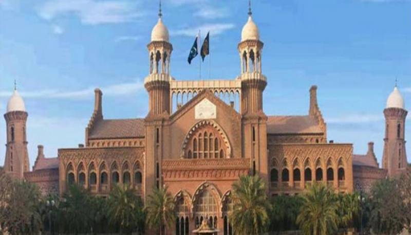 LHC summons Punjab, Islamabad IGPs after authorities fail to present Fawad 