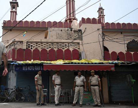 Mosques shut after Hindu-Muslim riots near India’s capital