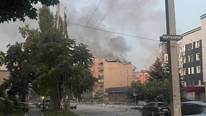 Russian missiles hit apartment building in Eastern Ukraine, 7 killed
