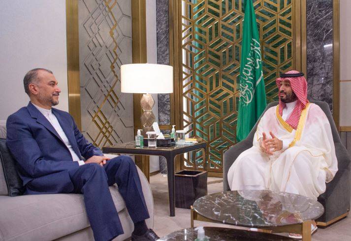 Iranian foreign minister meets Saudi Crown Prince Mohammed bin Salman