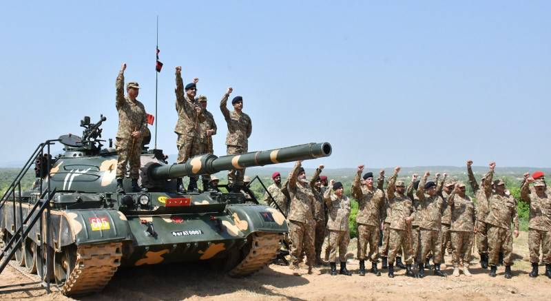 COAS Aism Munir appreciates combat proficiency, spirit and high morale of troops