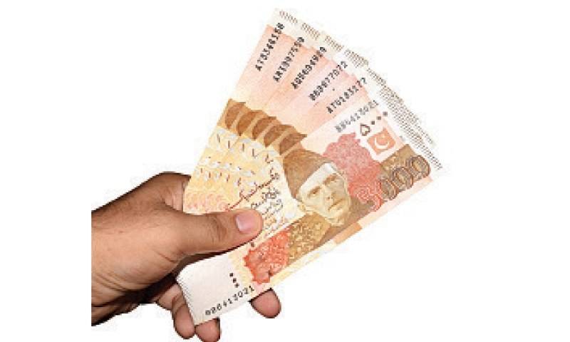 Fake news: Information minister dismisses false notification of ban on Rs5000 note 