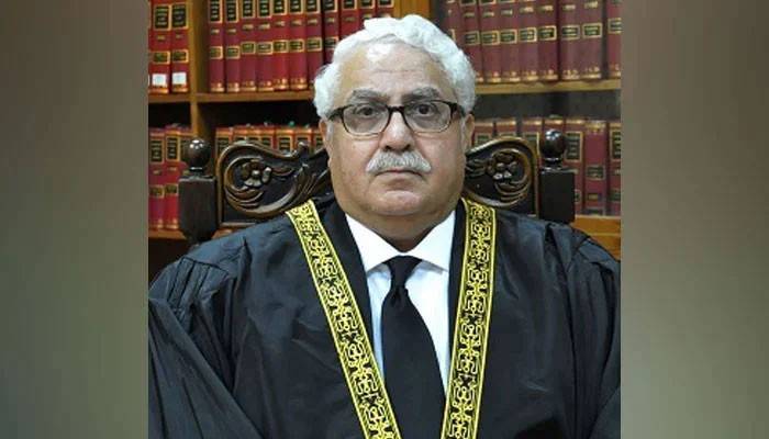 SJC issues show-cause notice to Justice Mazahar Naqvi