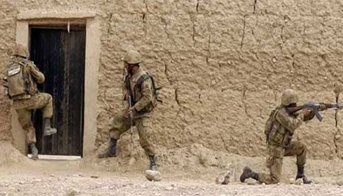 2 soldiers martyred, 2 terrorists killed in Awaran fire exchange: ISPR