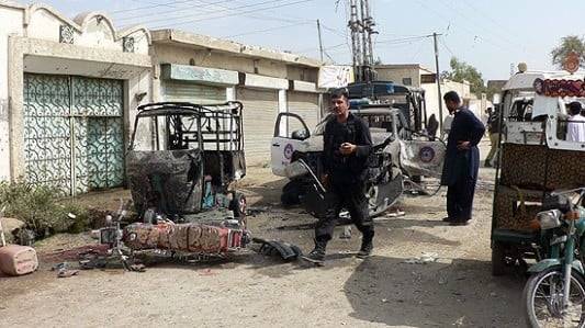 At least six killed in blast targeting police van in DI Khan 
