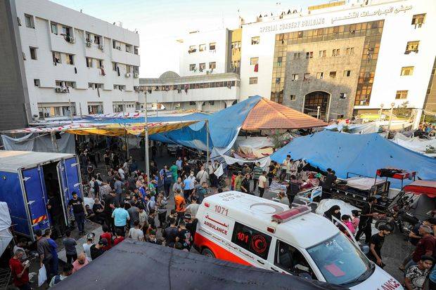 Two major hospitals in Gaza suspend operation as WHO warns of rising deaths