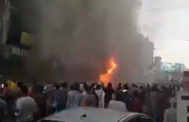 11 died, few injured in Karachi shopping centre fire 