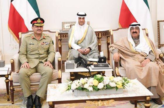 COAS Gen Asim Munir meets Kuwait's Crown Prince
