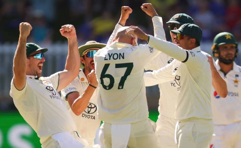 Australia beat Pakistan by 360 runs in 1st Test