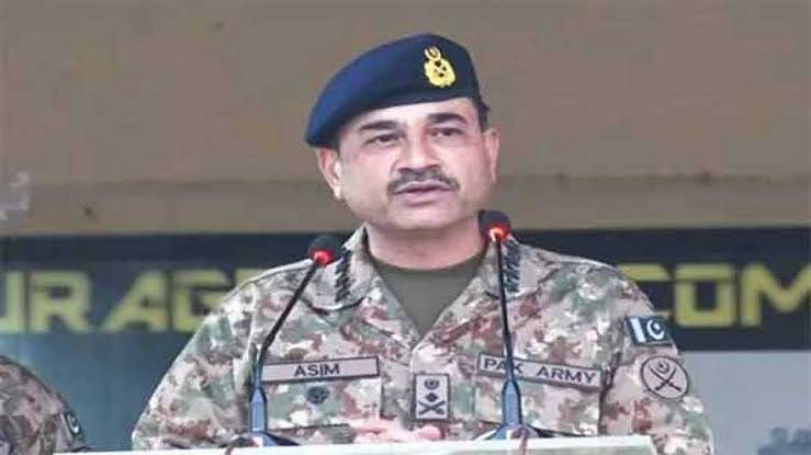 Pakistan Army fully committed to national security, development: COAS