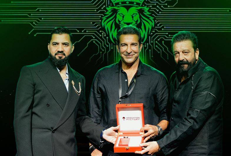 Sanjay Dutt, Wasim Akram join hands to change lives of 200mln people