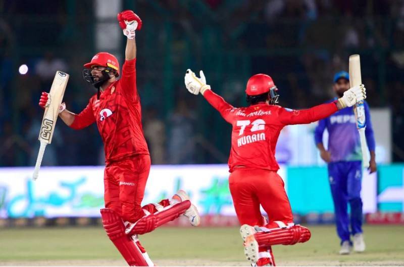 Islamabad United beat Multan Sultans to clinch 3rd PSL title