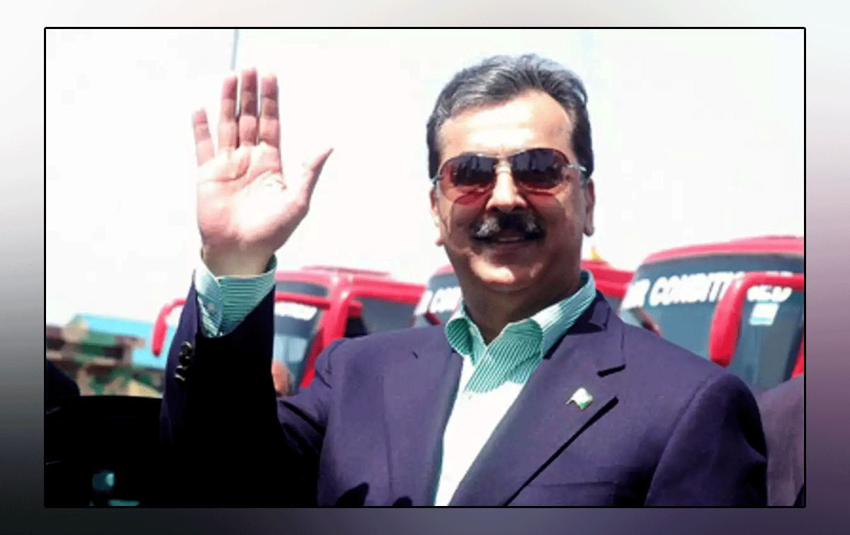 ECP dismisses PTI's petition seeking disqualification of Yousuf Raza Gilani